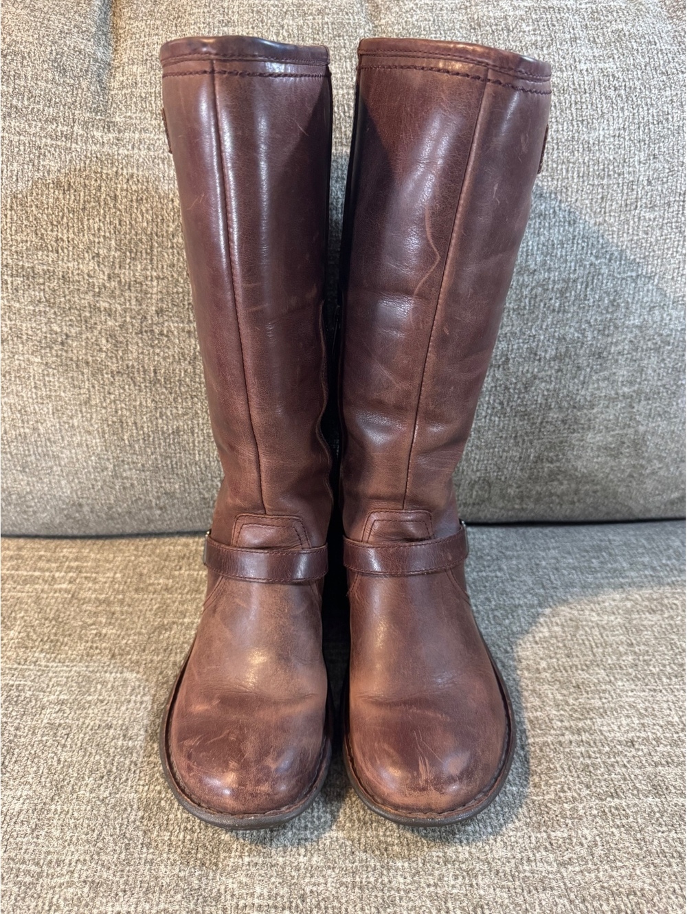 UGG Tupelo Brown Leather Shearling Lined Tall Zip Boots Size 6